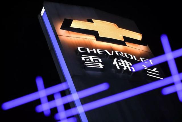 2045，香港特马之夜—梦想与现实的交汇2024今晚香港开特马006期是那天