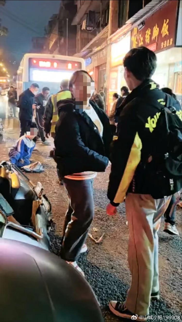 急招,专业儿童接送司机—让爱与安全同行本人急招一名接送小孩上下学,出门打车,费用我出